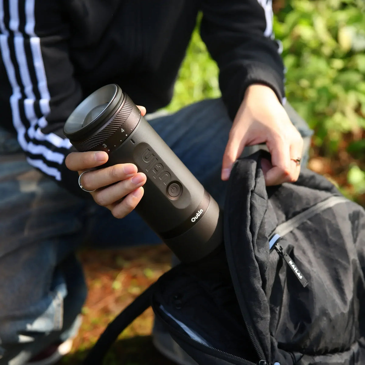 OutIn Fino Portable Coffee Grinder